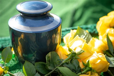 cremated remains courier uk